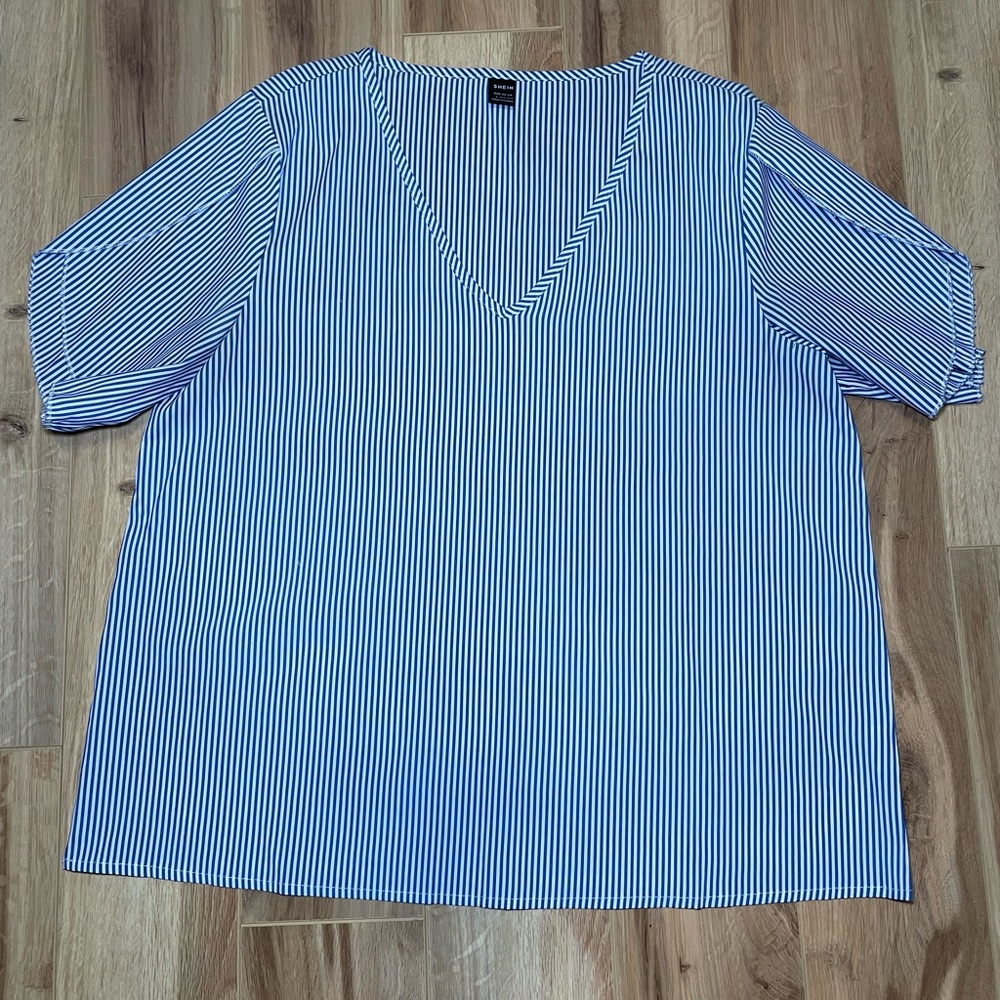 Vertical Striped Petal Sleeve Blouse